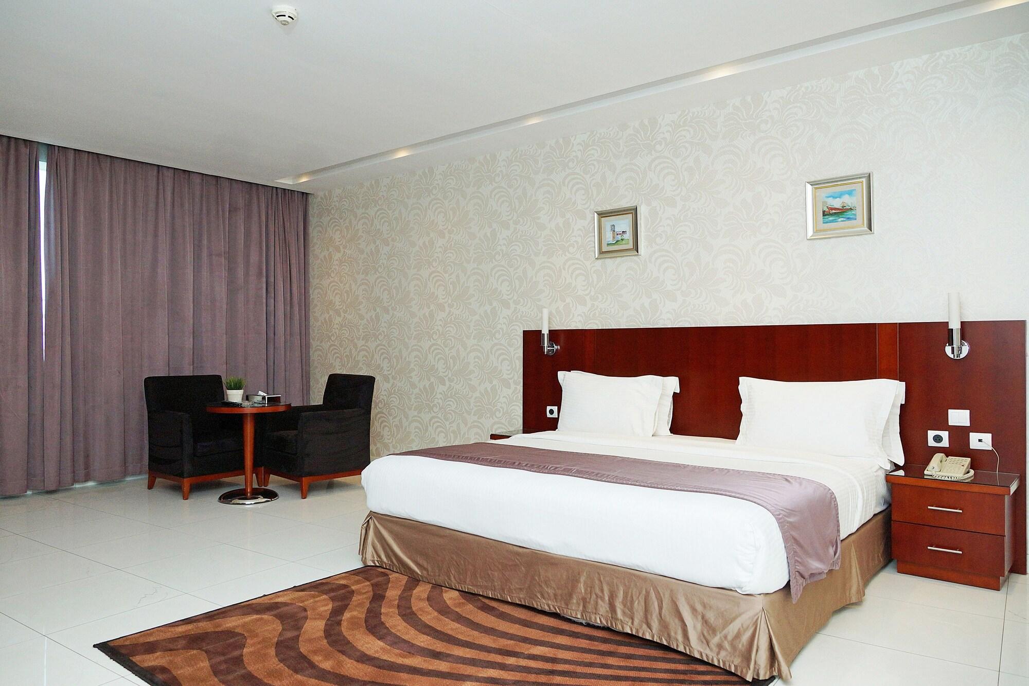Grand Mayral Hotel Khobar Extérieur photo