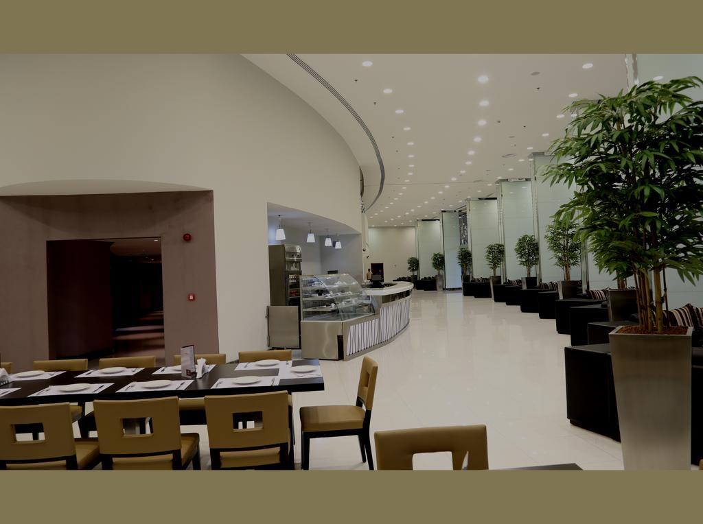 Grand Mayral Hotel Khobar Extérieur photo