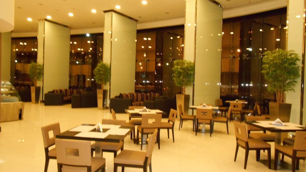 Grand Mayral Hotel Khobar Extérieur photo