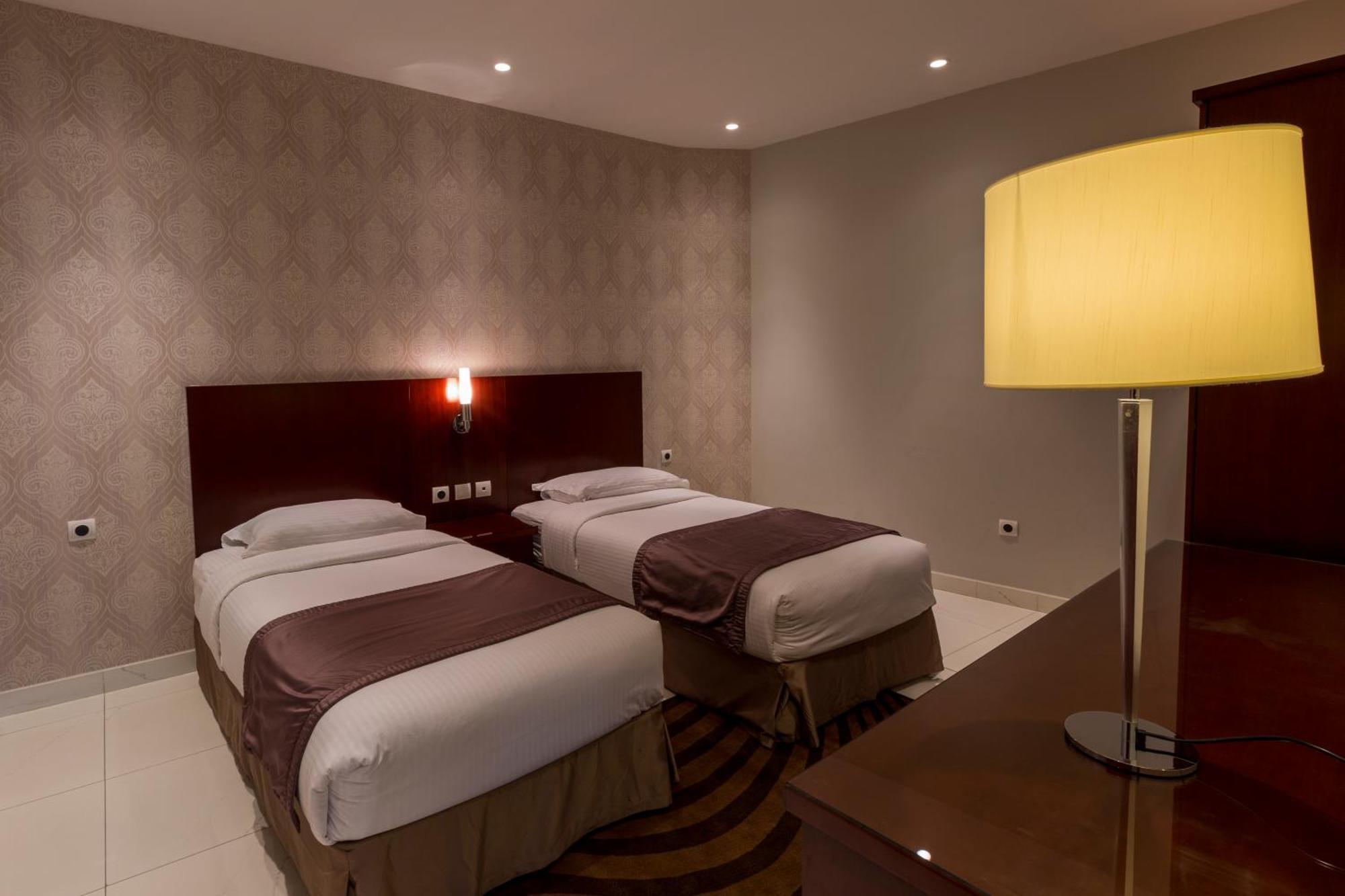 Grand Mayral Hotel Khobar Extérieur photo