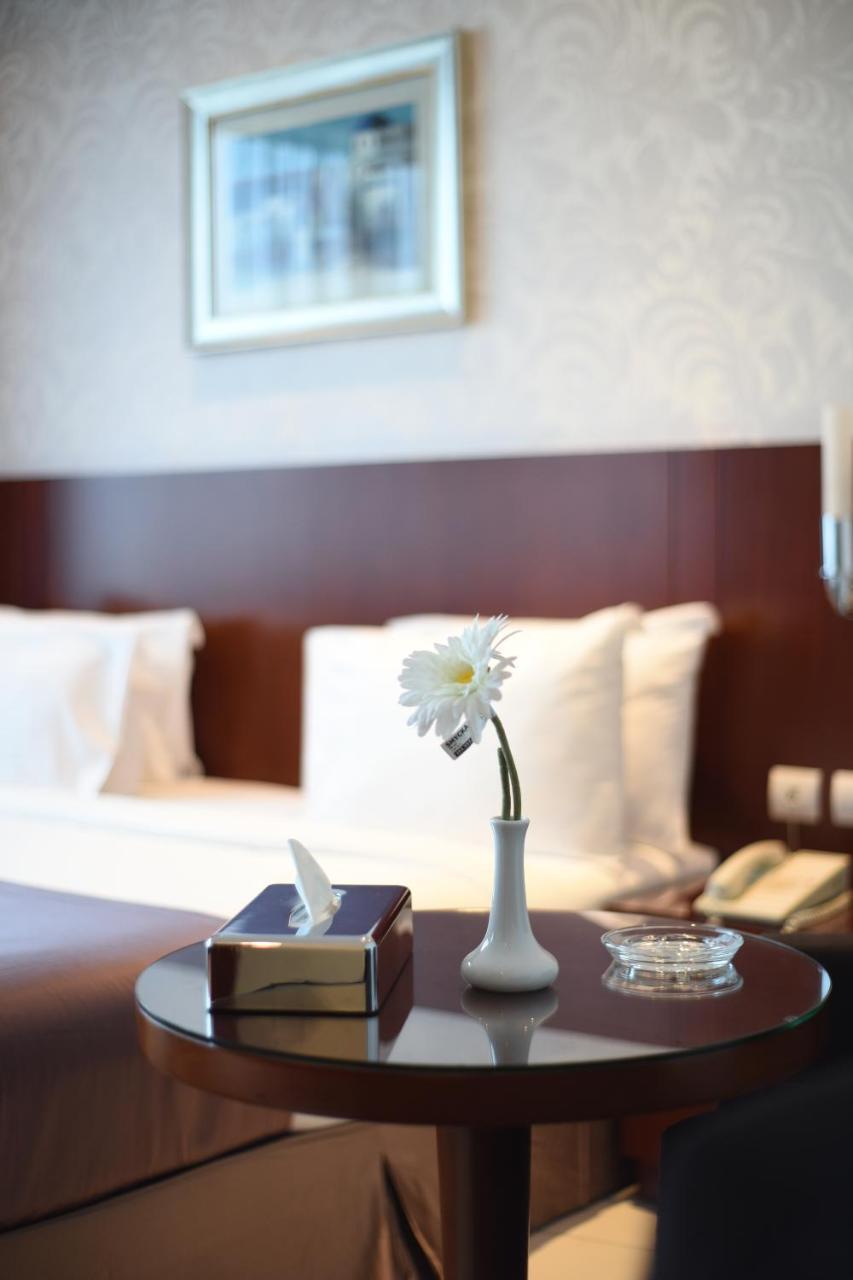 Grand Mayral Hotel Khobar Extérieur photo